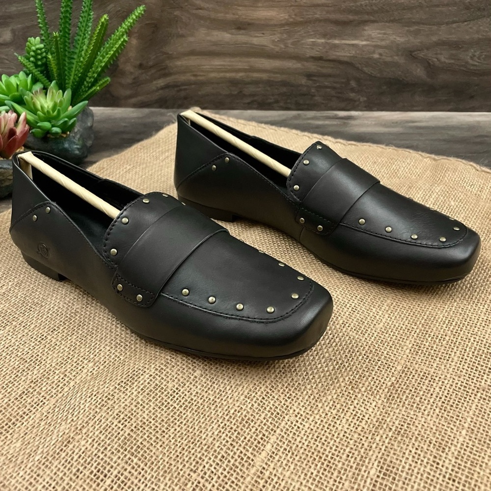NIB Born Ballo Studded Leather Loafer - Picture 9 of 13